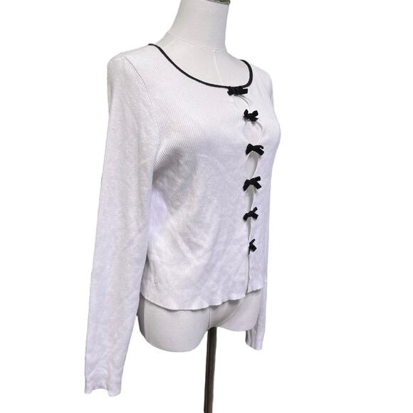 Harper Ivy White Bow Front Sweater XL Black Trim - Picture 5 of 12